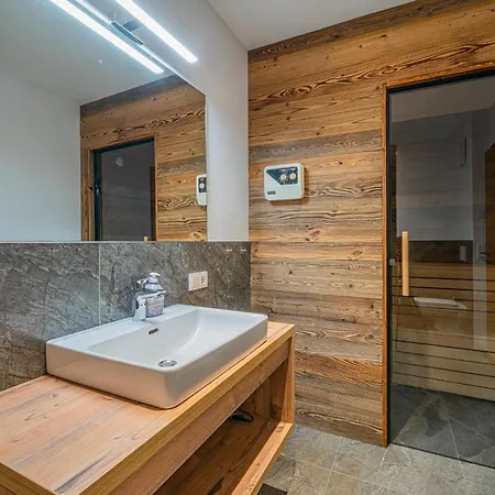 Hahnenkamm * ホラースバッハ・イム・ピンツガウ